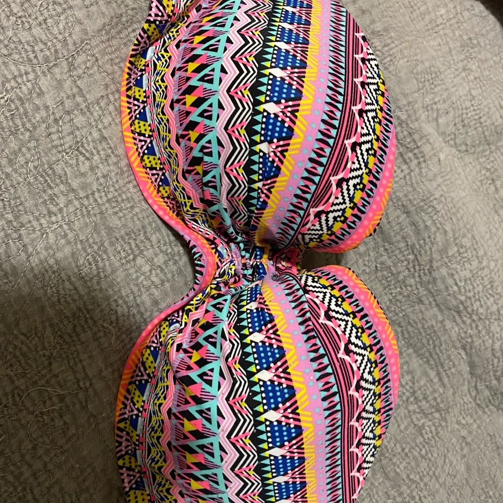 VS strapless bathing suit top